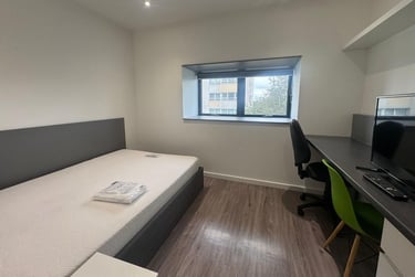 2 bed flat, 119 Mayflower Street, City Centre, Plymouth, PL11SD - Image 4